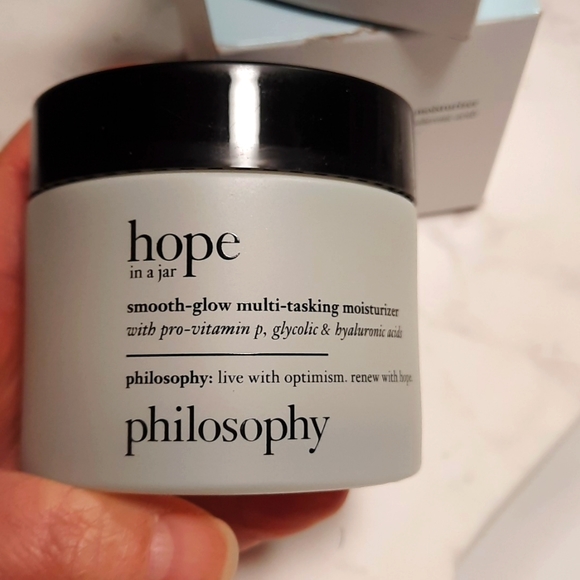 2 Pc Skin Cream in a Jar NWT